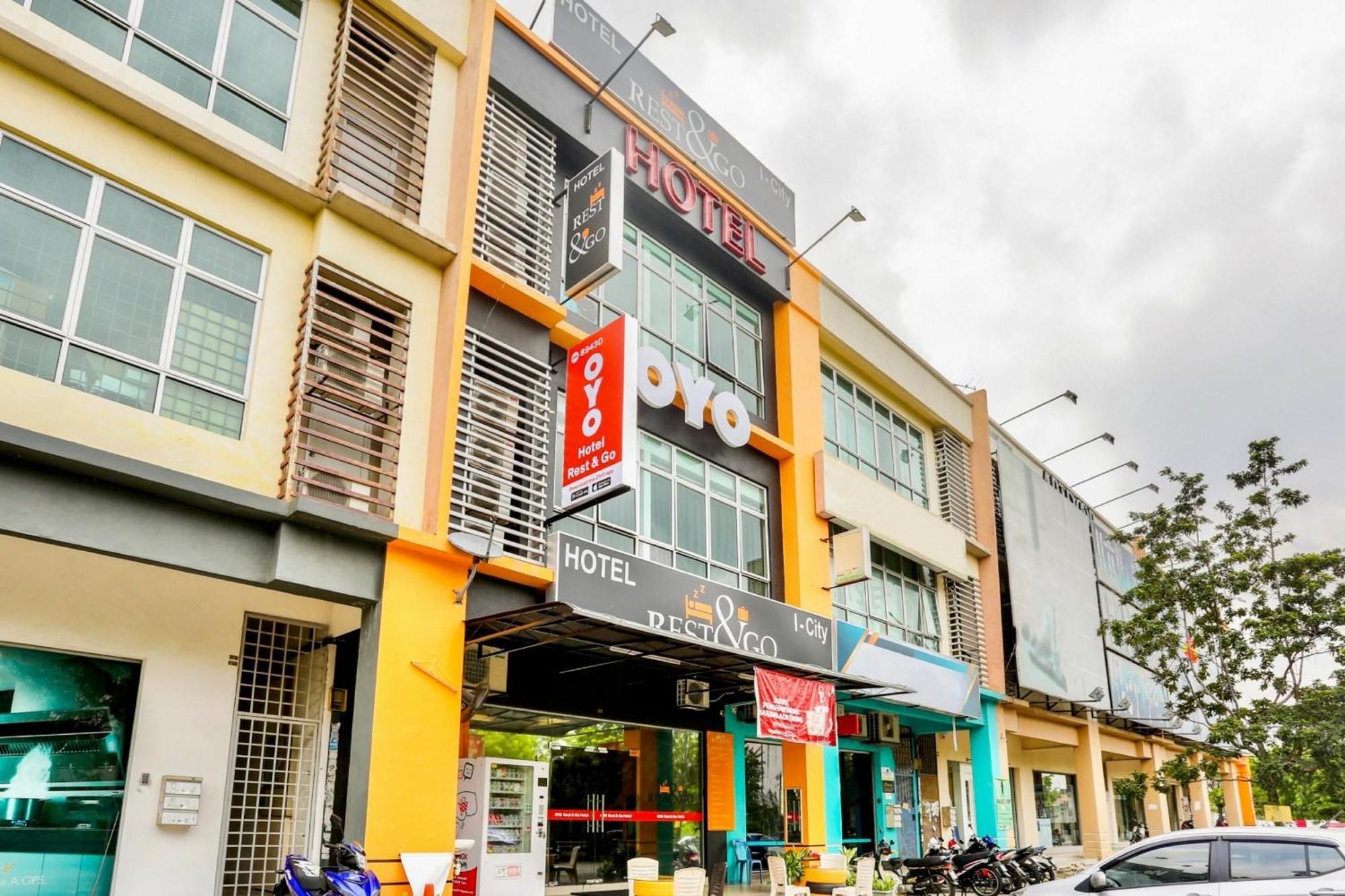 Oyo 90460 Hotel Kl2F Rest & Go Shah Alam Exterior photo