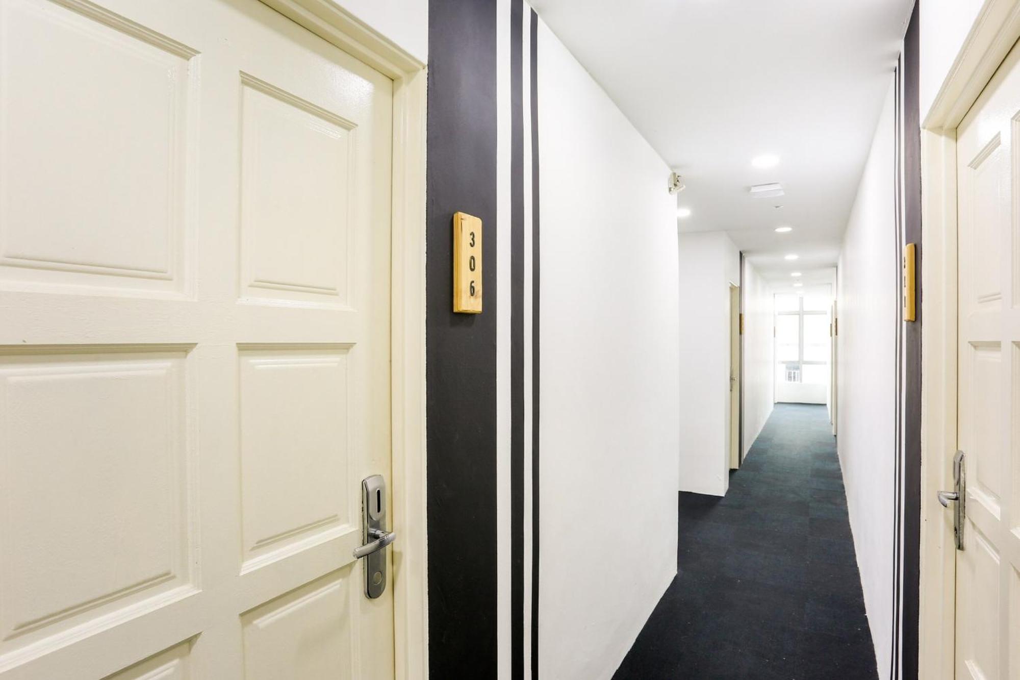 Oyo 90460 Hotel Kl2F Rest & Go Shah Alam Exterior photo